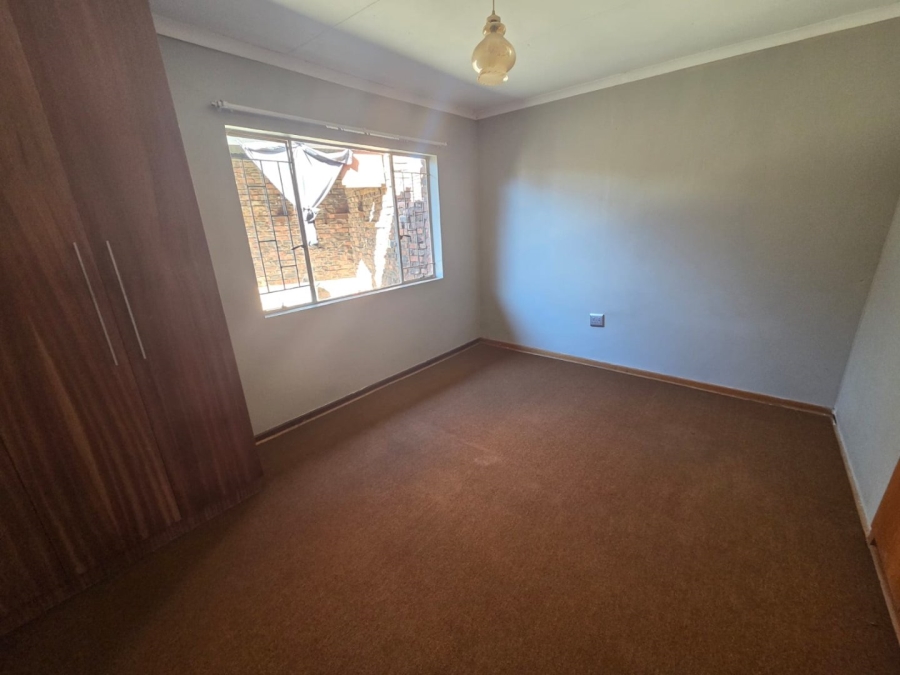 2 Bedroom Property for Sale in Fauna Free State